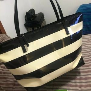 Kate Spade Patent Leather Tote StripeCreamBlack